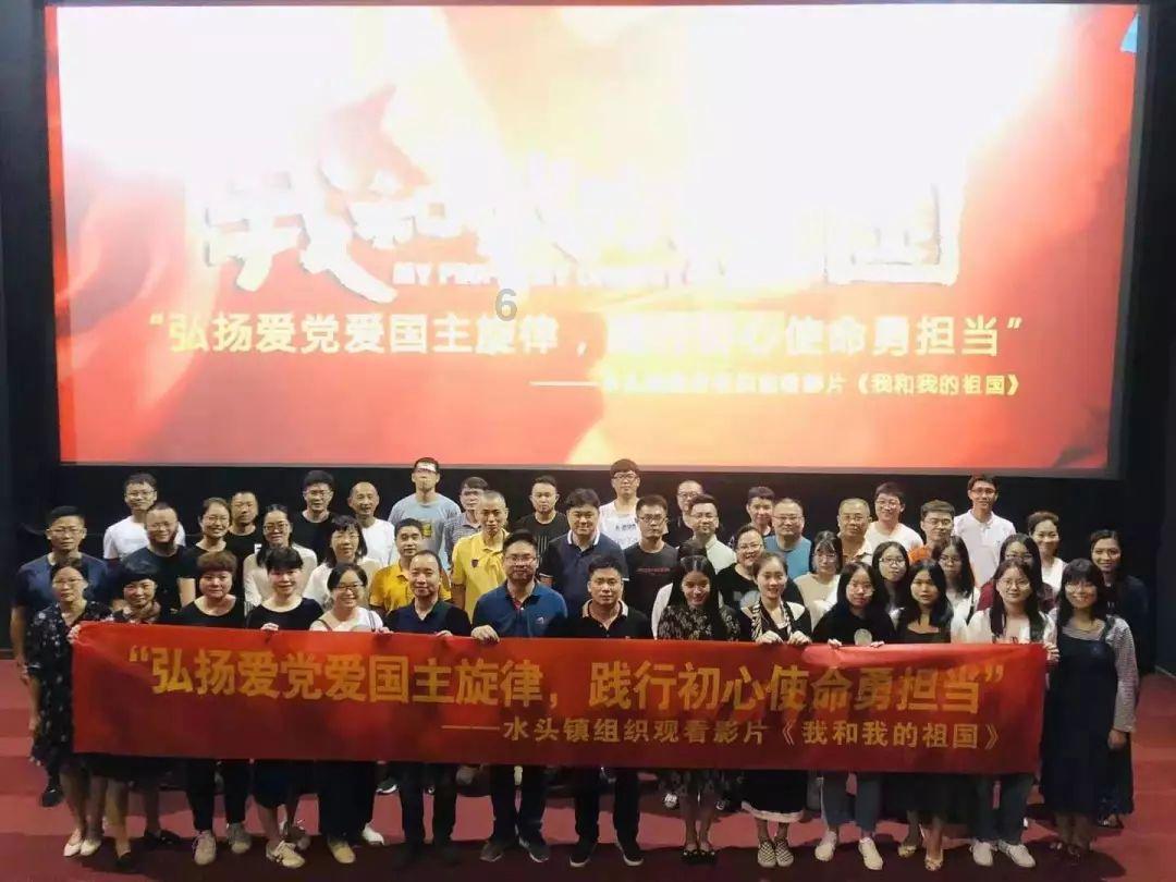 在谈恋爱时，该怎么表白对方才不会被拒？游戏画面
